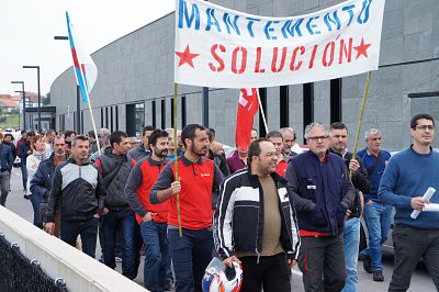 2016 04 27 ProtestaCIGsanidadePublicaCunqueiroVigo09.JPG